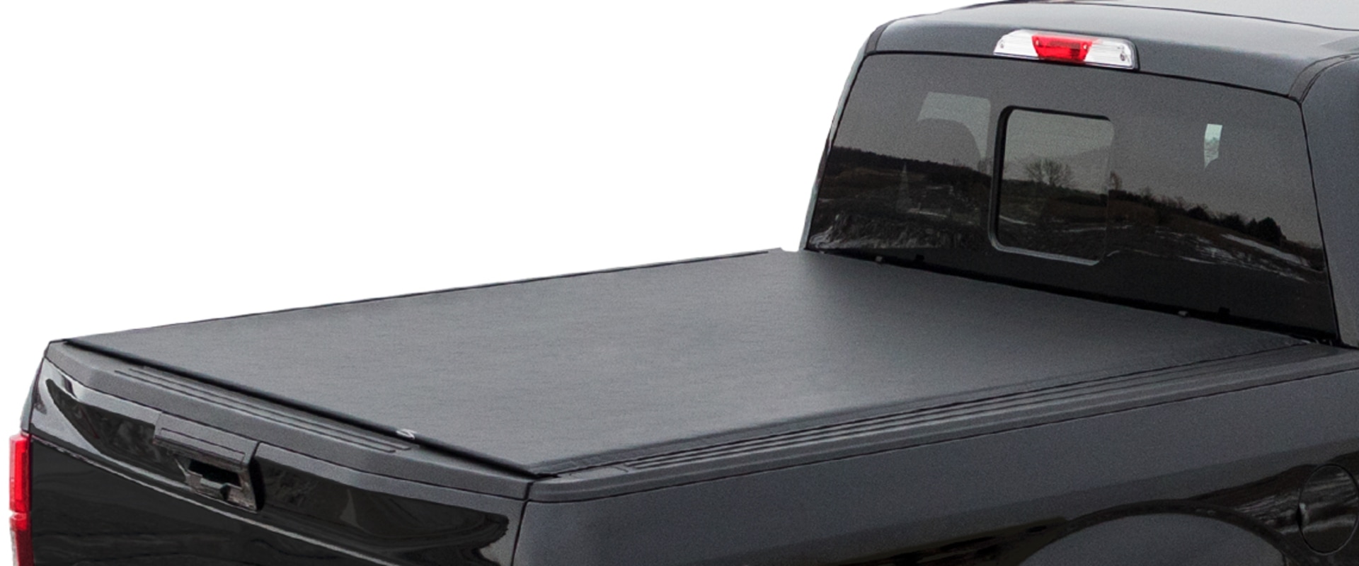 A Comprehensive Look at Bed Liners and Tonneau Covers for Ford Accessories